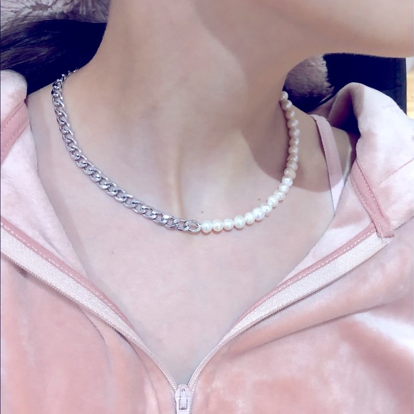 Jewelry - Gift 🎁 Half pearl half chain Contemporary Freshwater Pearl Cuban curb Necklace